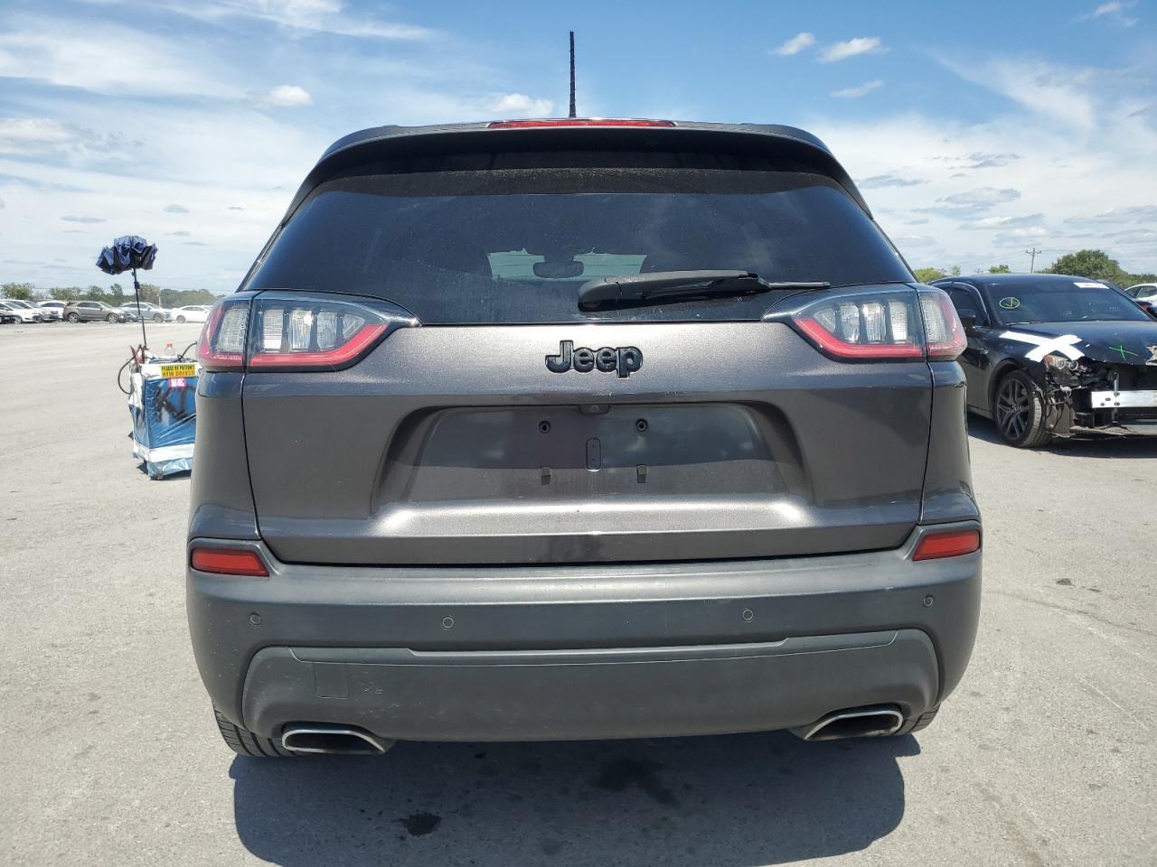 2019 Jeep Cherokee Latitude Plus - Image 6