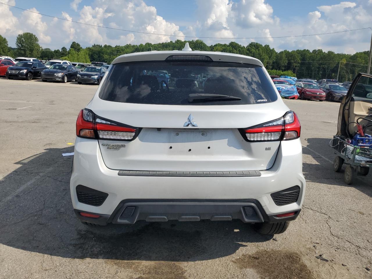 2023 Mitsubishi Outlander Sport S/Se - Image 6