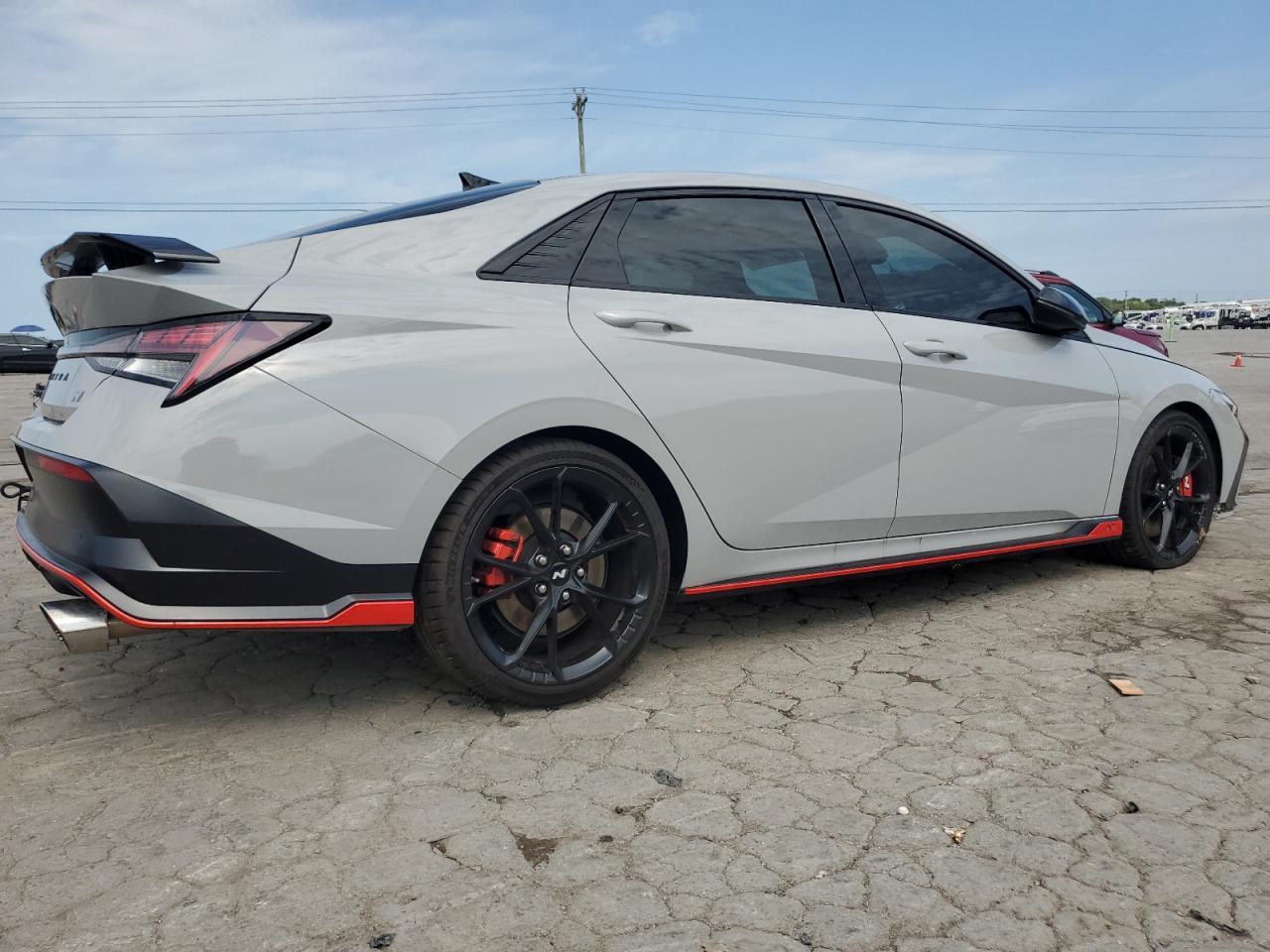 2025 Hyundai Elantra N - Фото 3
