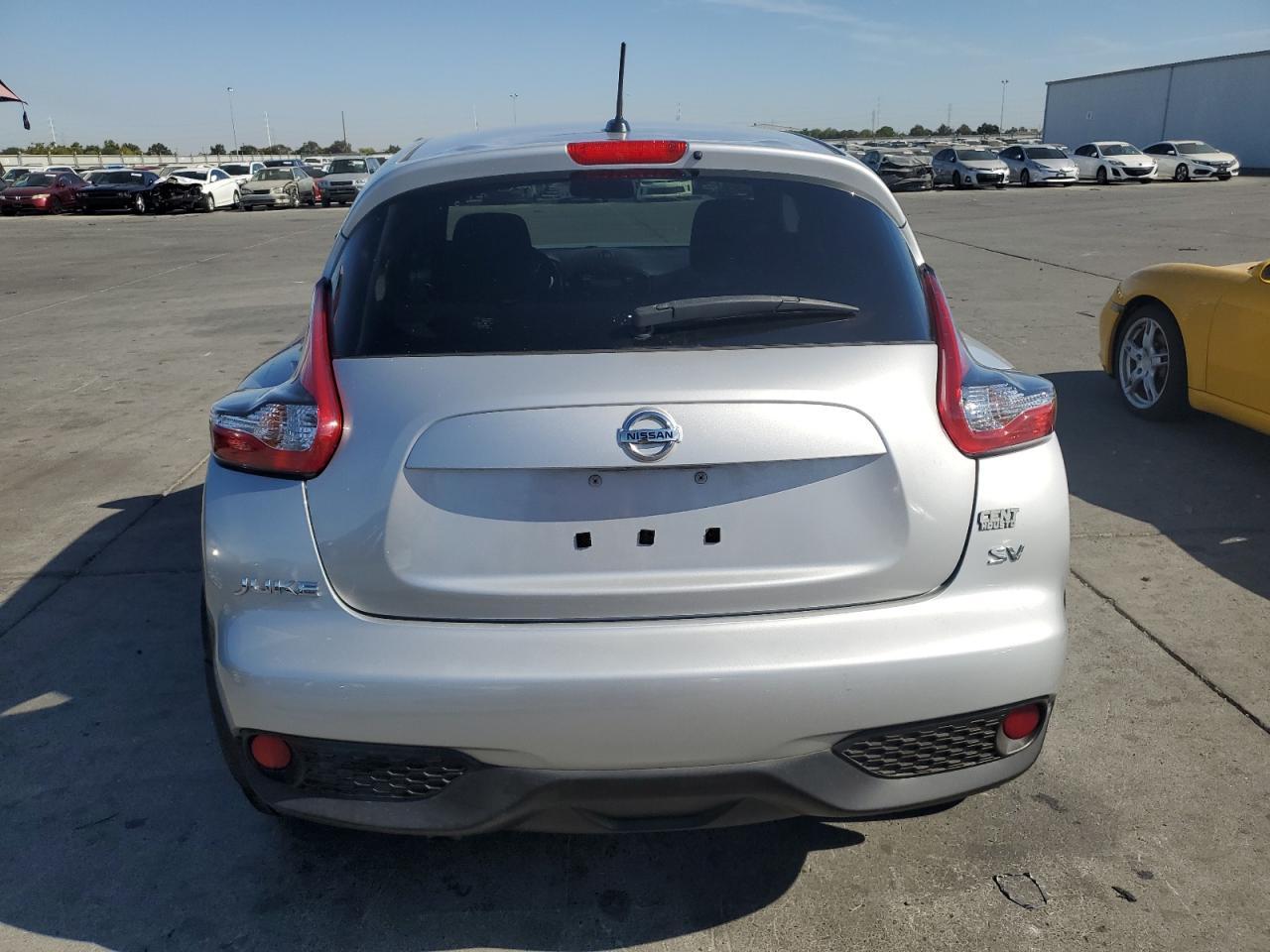 2016 Nissan Juke S - Image 6