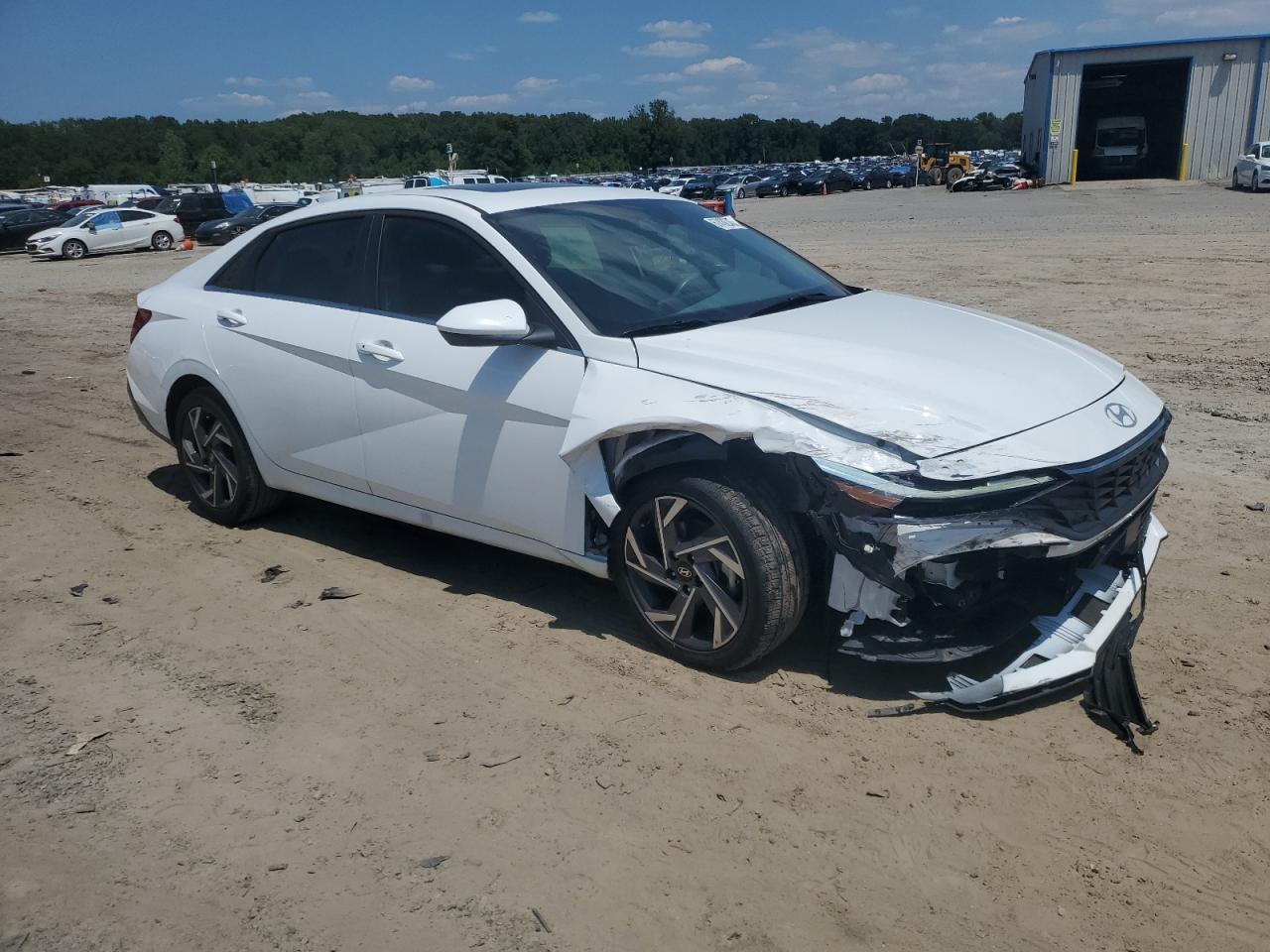 2025 Hyundai Elantra Sel - Фото 4