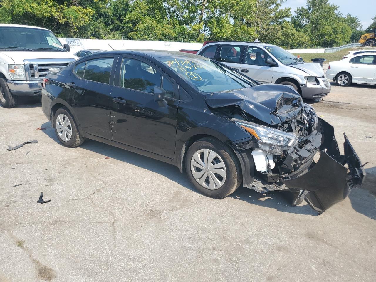 2025 Nissan Versa S - Фото 4