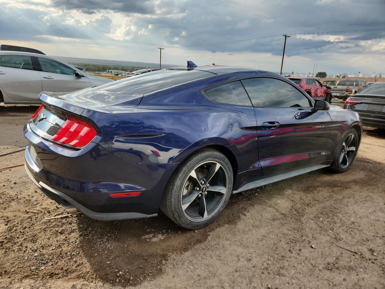 2020 Ford Mustang - Фото 3