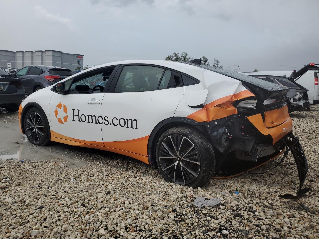 2023 Toyota Prius Le - Фото 2