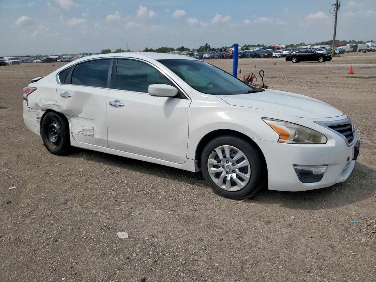 2015 Nissan Altima 2.5 - Фото 4