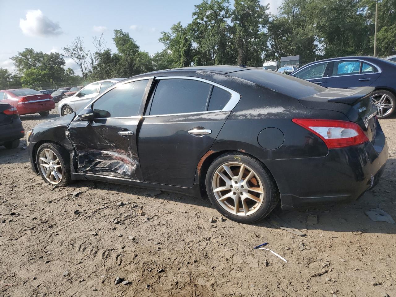2009 Nissan Maxima S - Фото 2