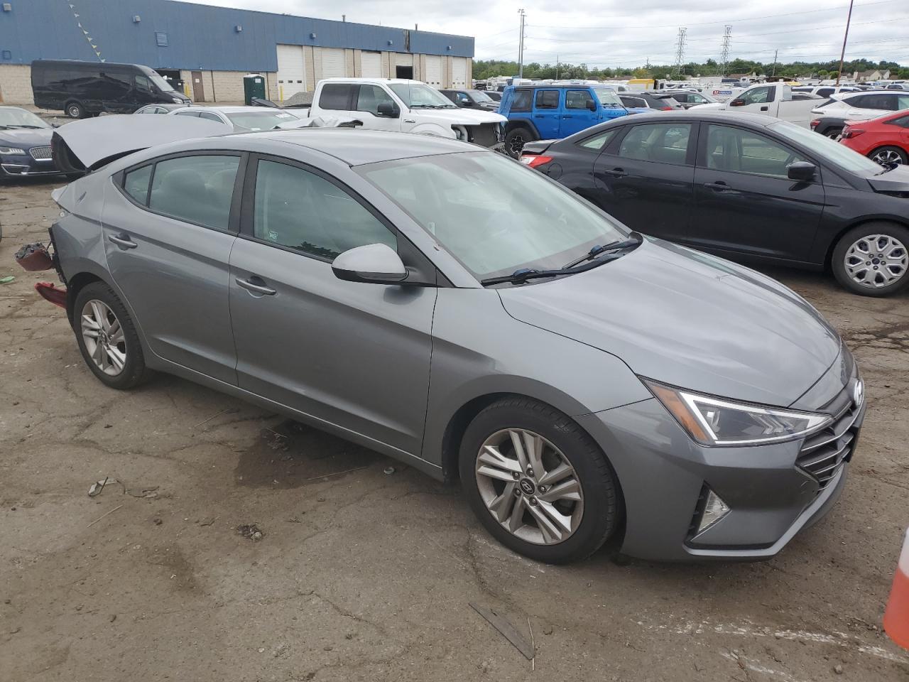 2019 Hyundai Elantra Sel - Image 4