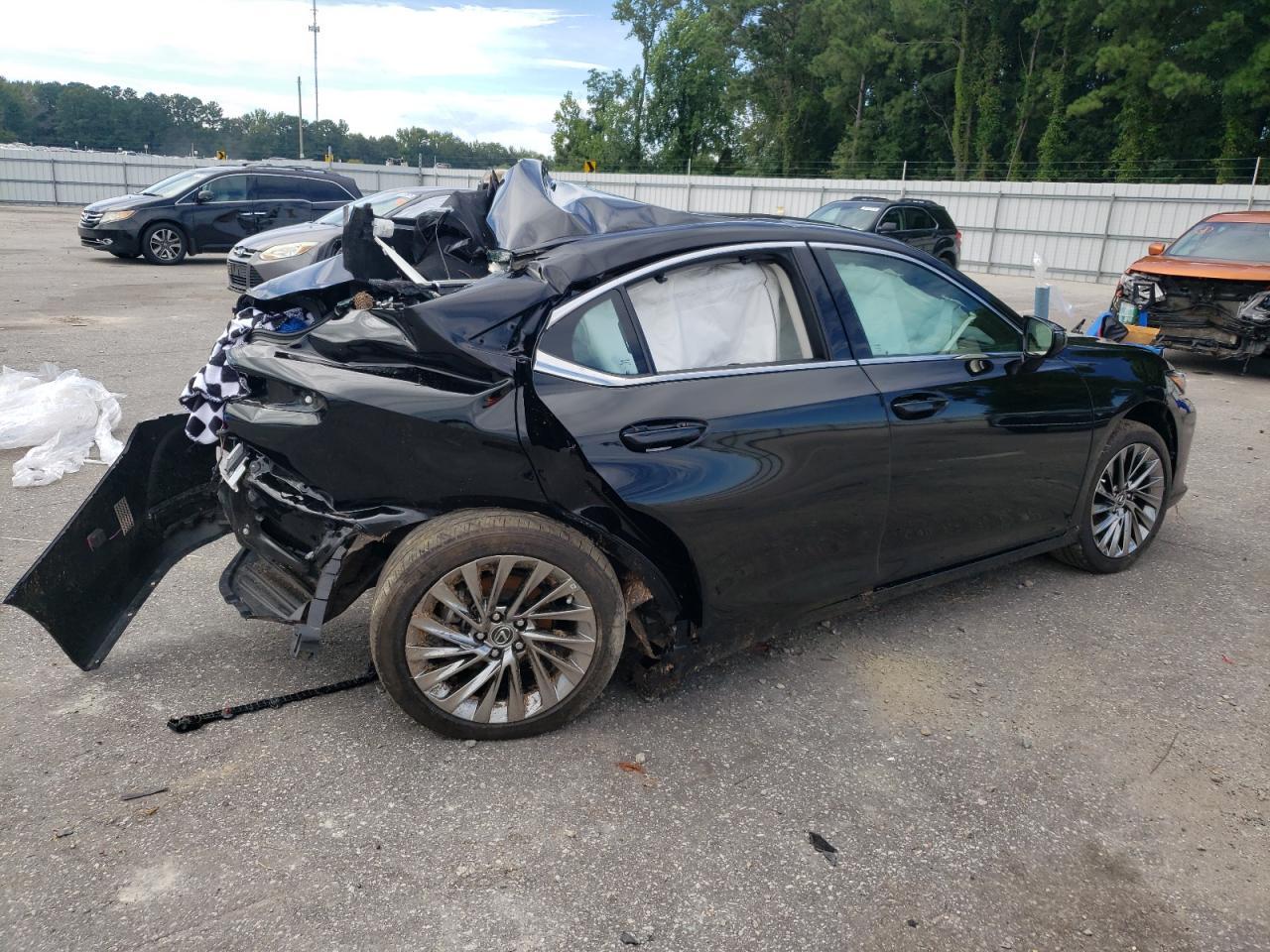 2024 Lexus Es 300H Base - Фото 3