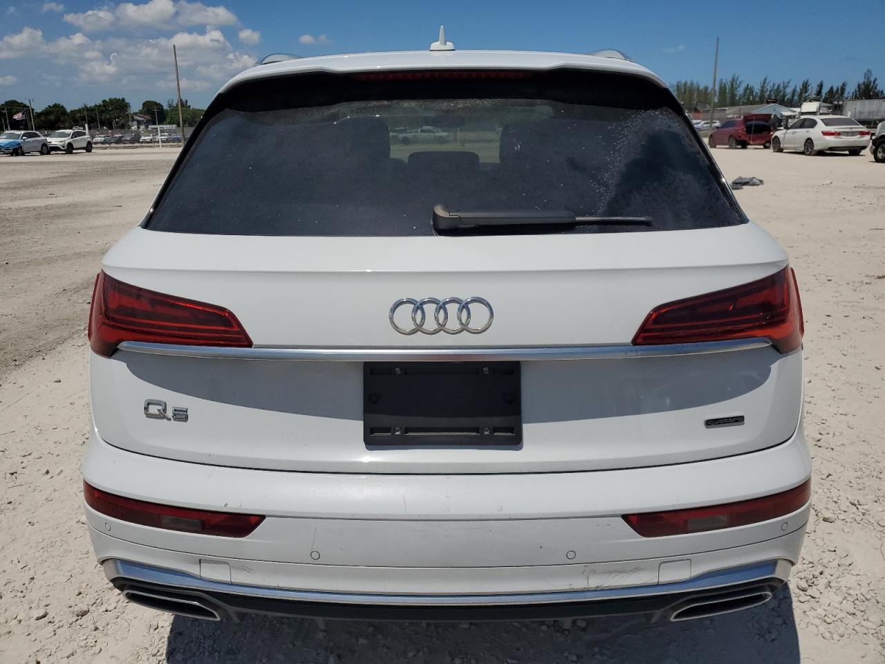 2023 Audi Q5 Premium Plus 45 - Image 6
