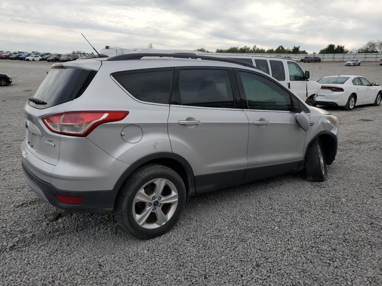 2014 Ford Escape Se - Фото 3
