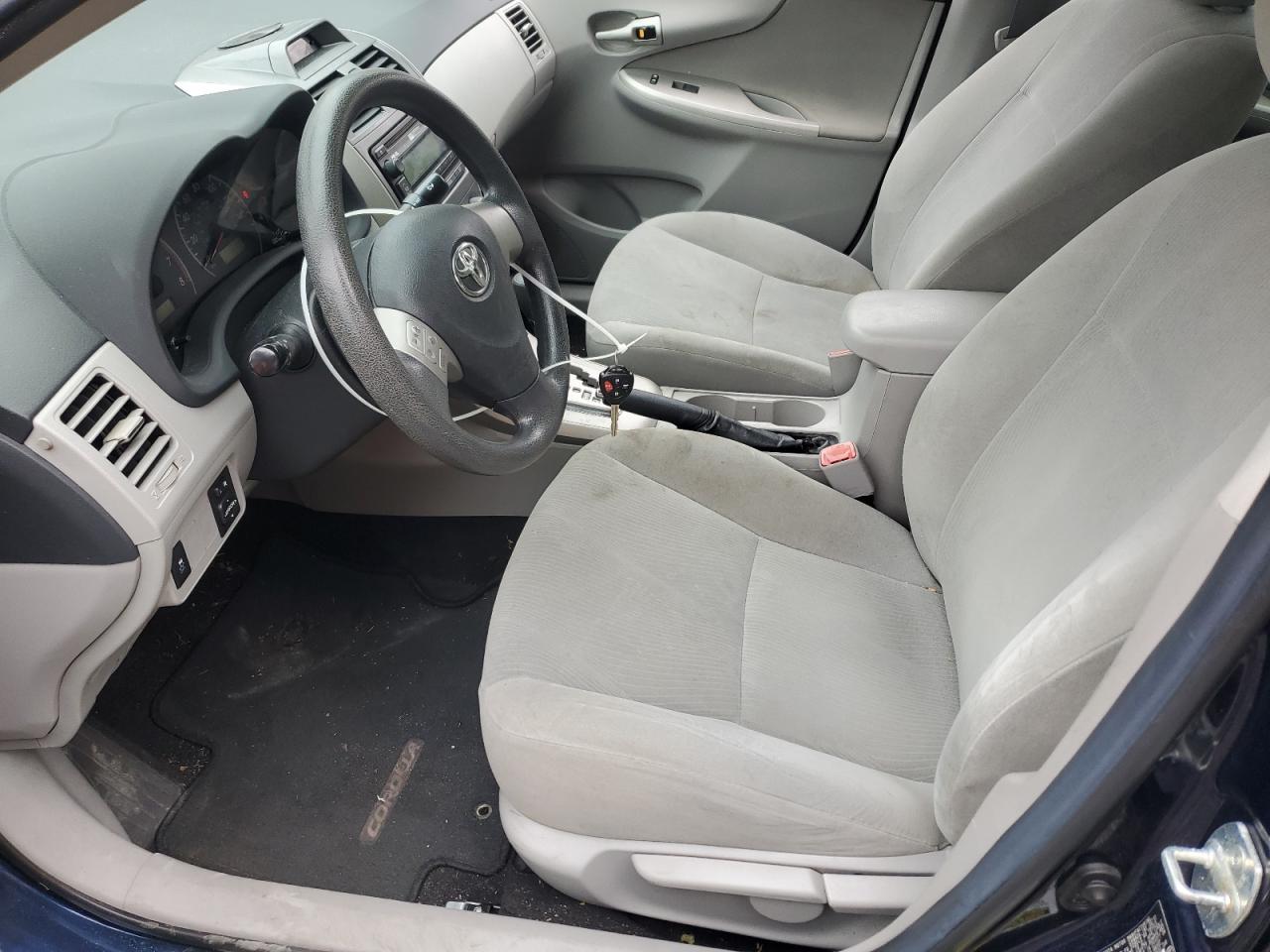 2012 Toyota Corolla Base - Фото 7