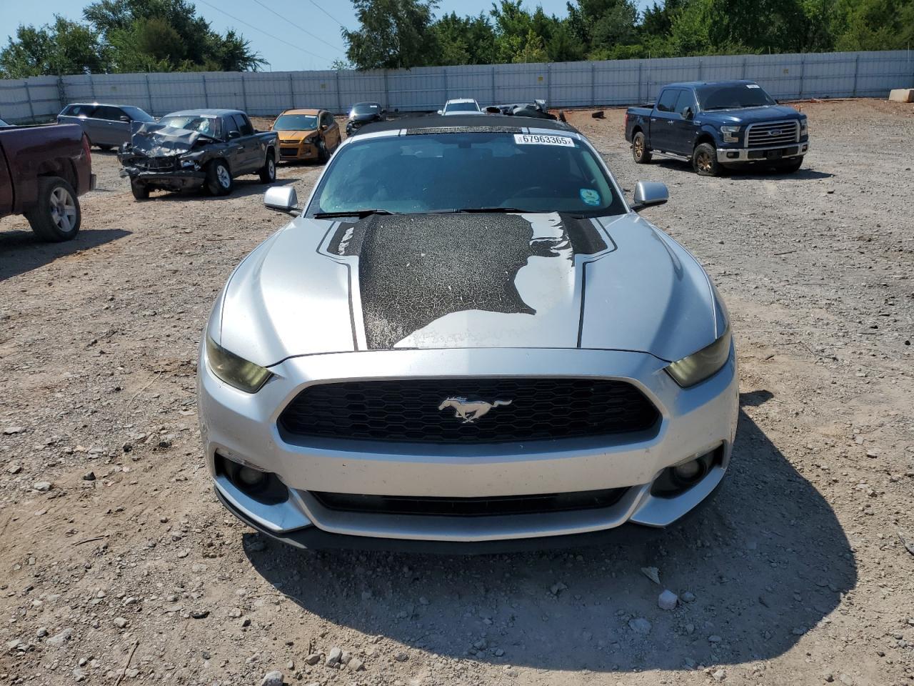 2015 Ford Mustang - Image 5