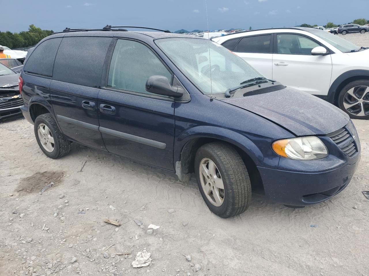2005 Dodge Caravan Sxt - Фото 4