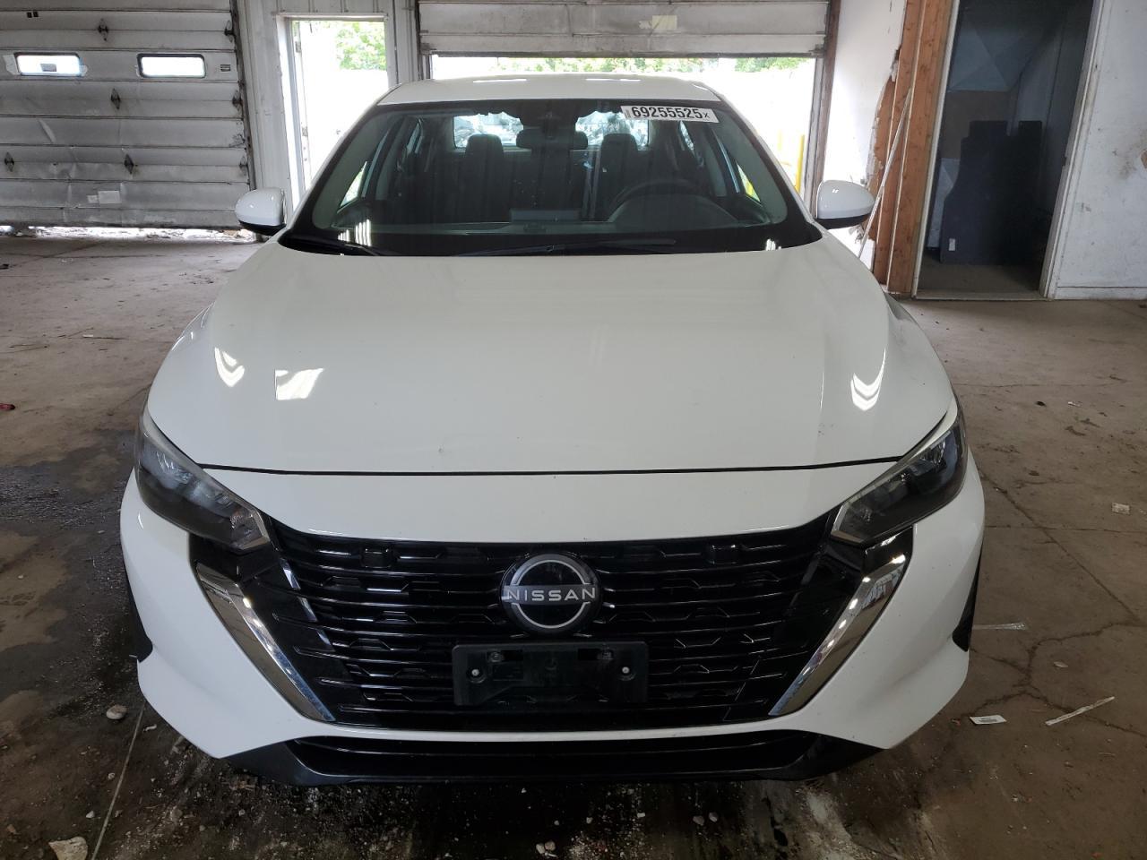 2024 Nissan Sentra S - Image 5
