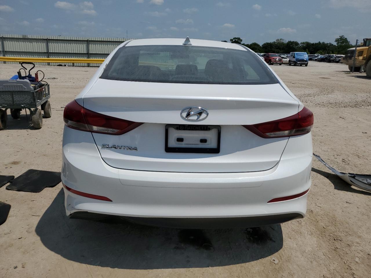 2018 Hyundai Elantra Sel - Фото 6