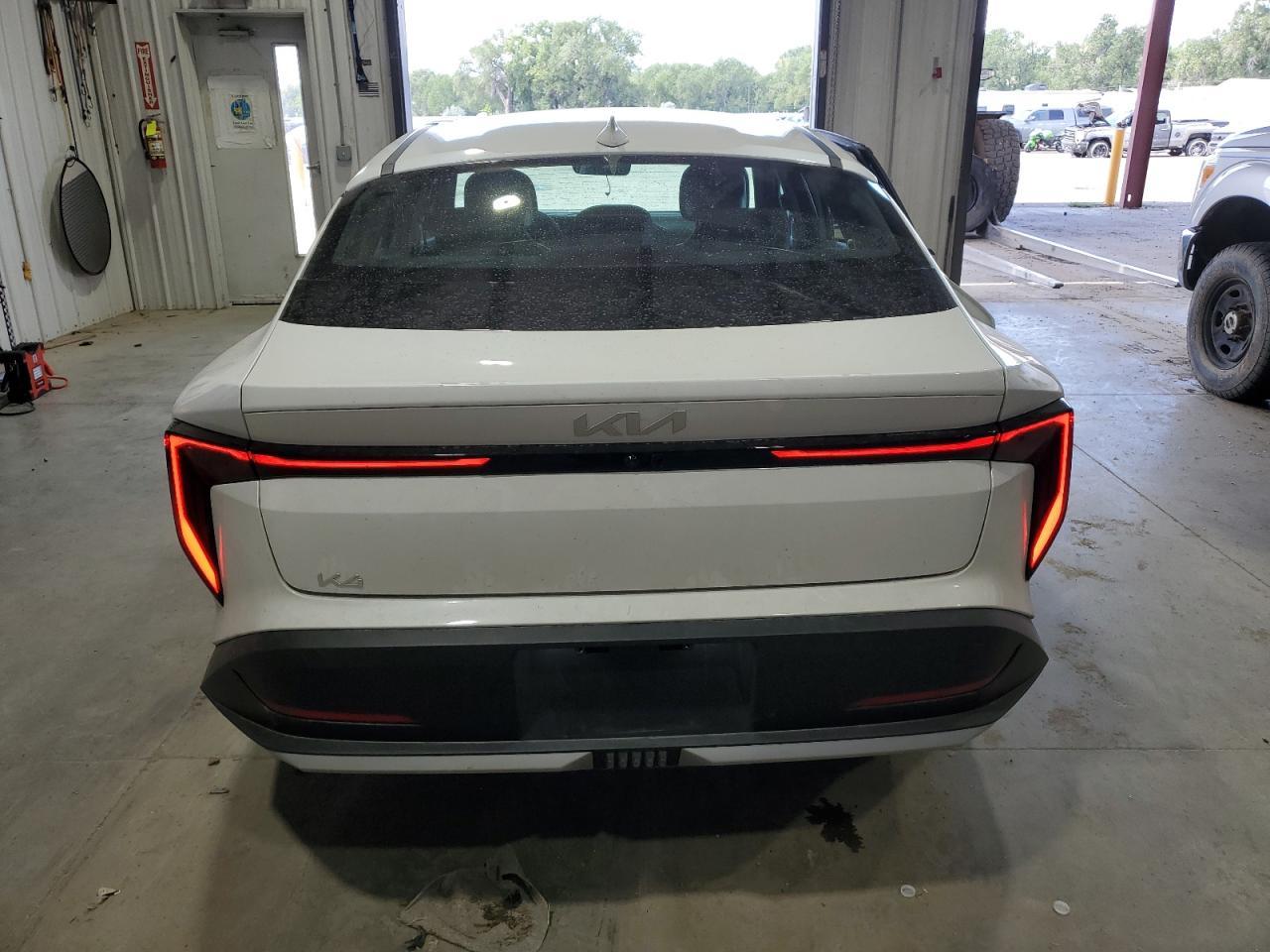 2025 Kia K4 Ex - Фото 6