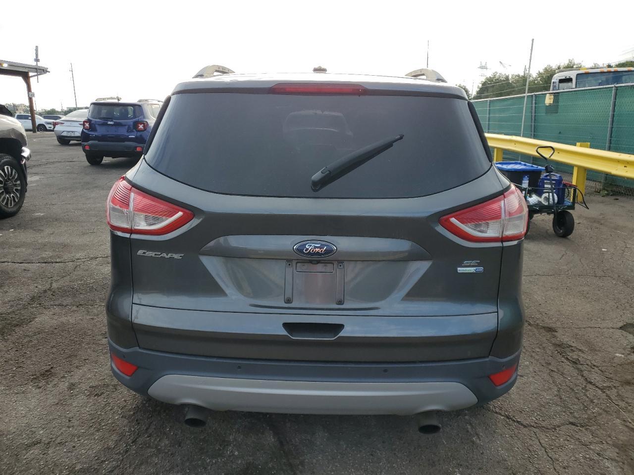 2016 Ford Escape Se - Фото 6