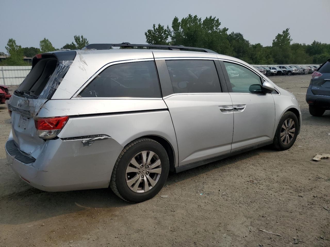 2014 Honda Odyssey Exl - Image 3
