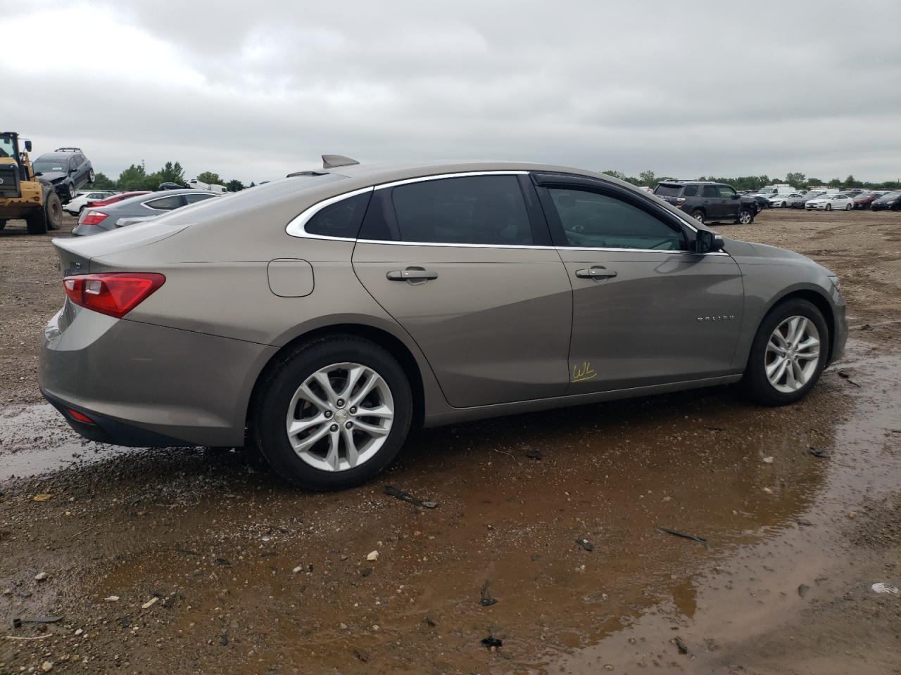 2017 Chevrolet Malibu Lt - Фото 3