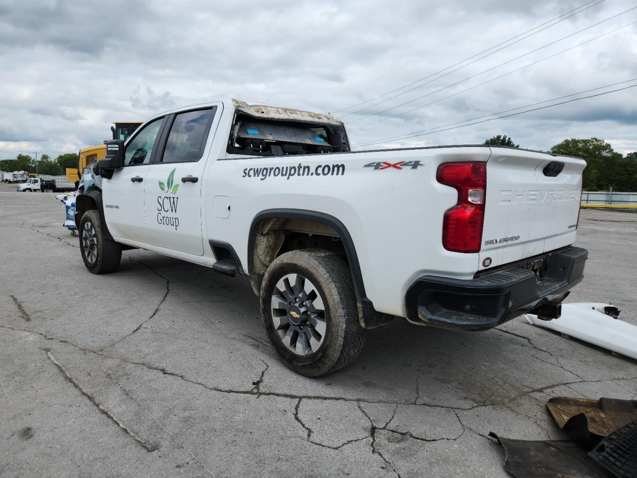 2023 Chevrolet Silverado K2500 Custom - Фото 2