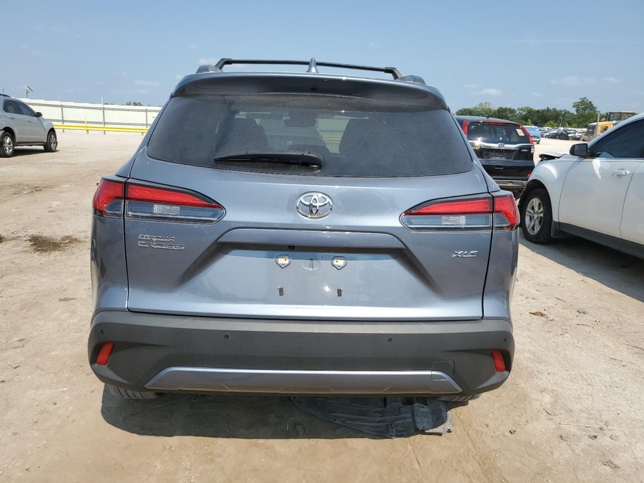 2023 Toyota Corolla Cross Xle - Фото 6