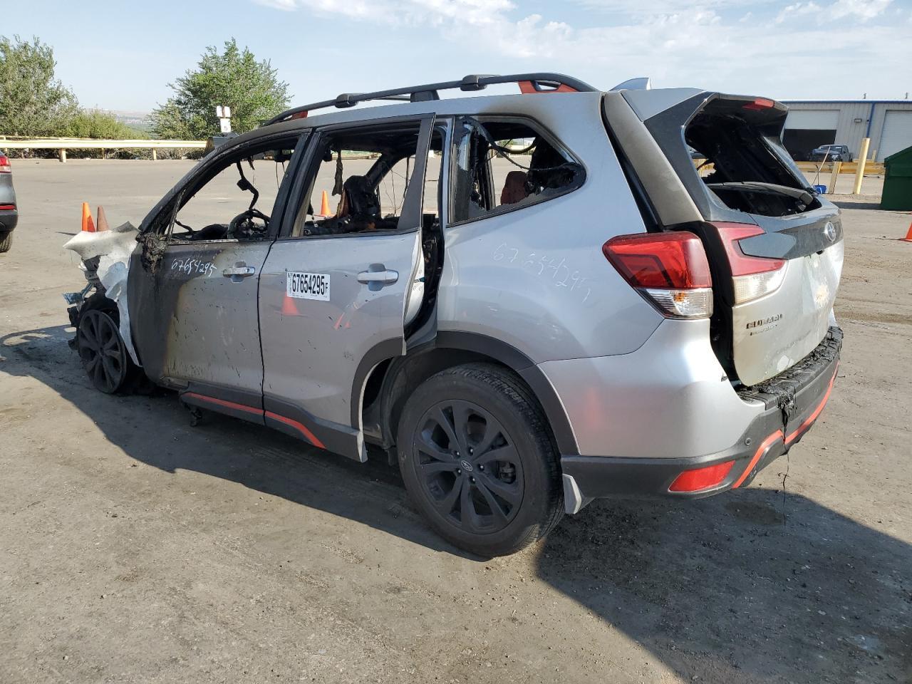 2020 Subaru Forester Sport - Фото 2