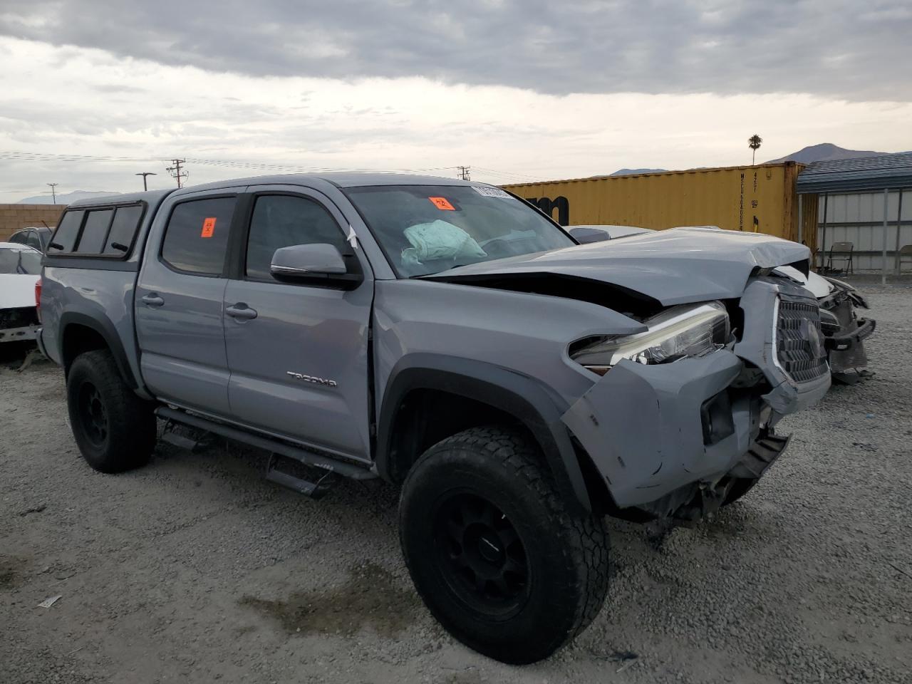 2018 Toyota Tacoma Double Cab - Фото 4