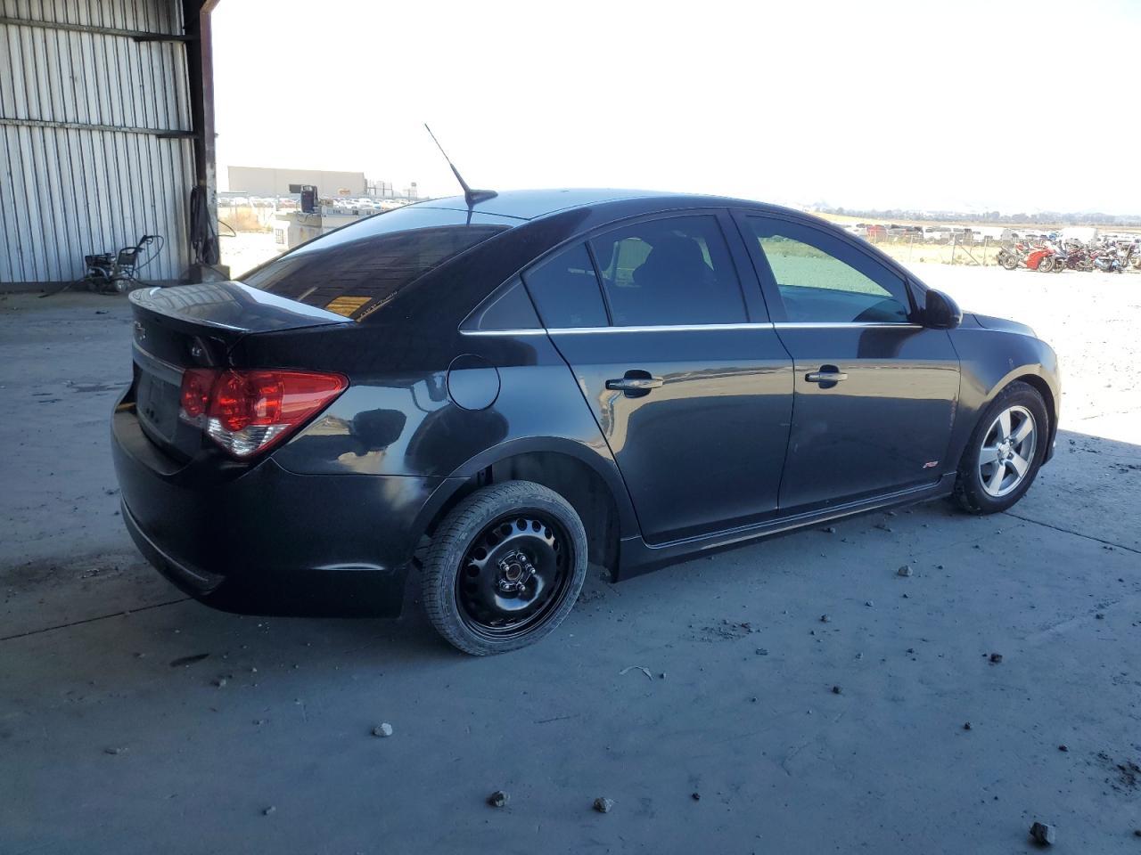 2013 Chevrolet Cruze Lt - Image 3