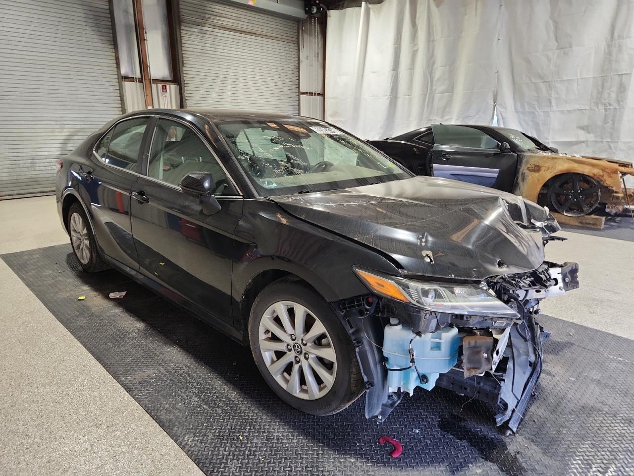 2019 Toyota Camry L - Image 4