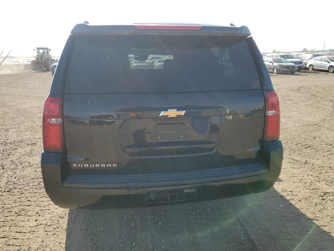 2017 Chevrolet Suburban K1500 Lt - Фото 6