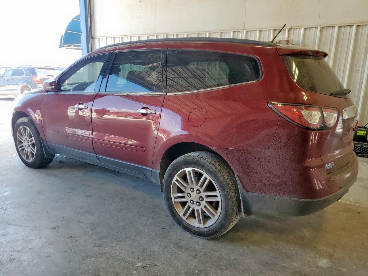 2015 Chevrolet Traverse Lt - Image 2
