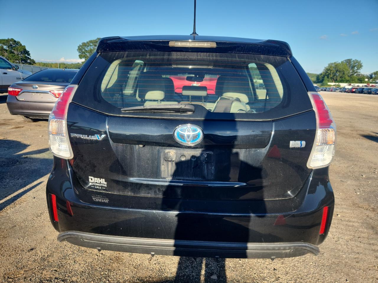 2015 Toyota Prius V - Image 6