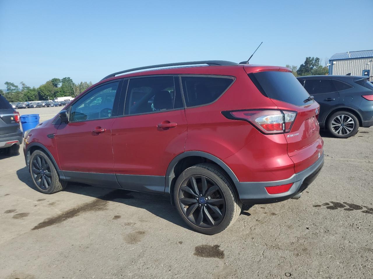 2017 Ford Escape Se - Image 2