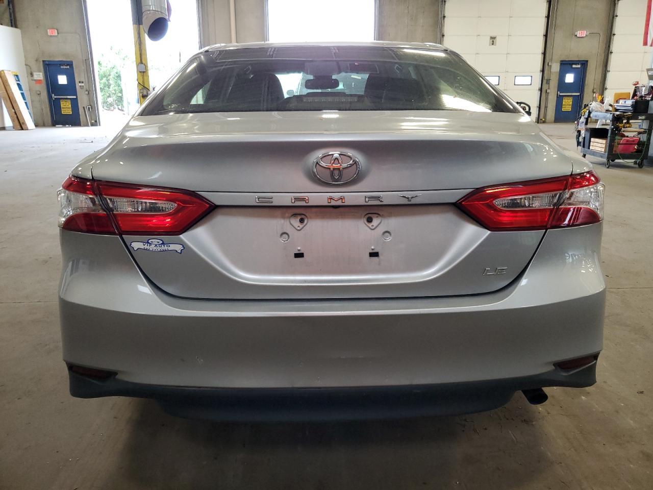 2018 Toyota Camry L - Image 6