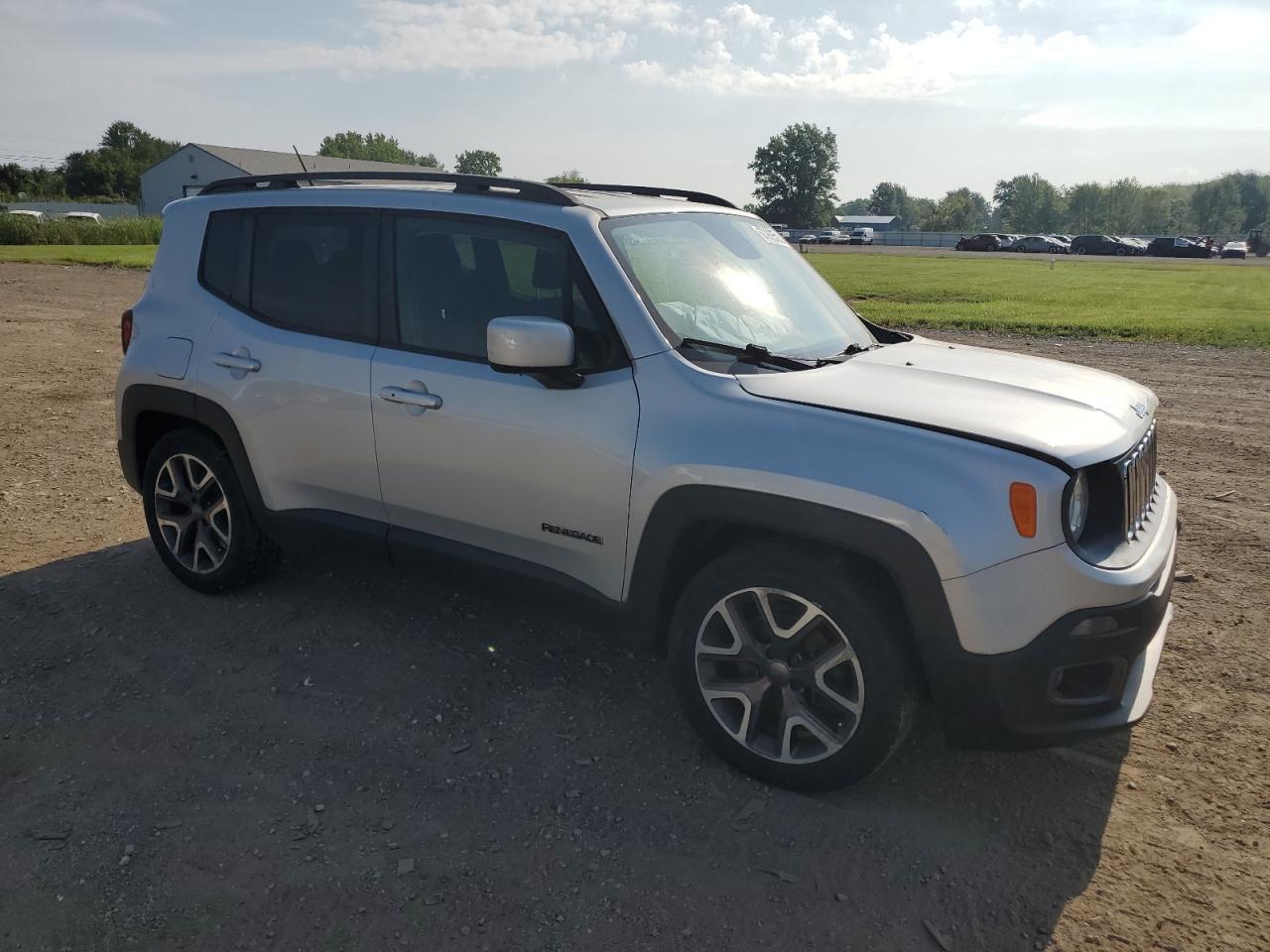 2015 Jeep Renegade Latitude - Фото 4