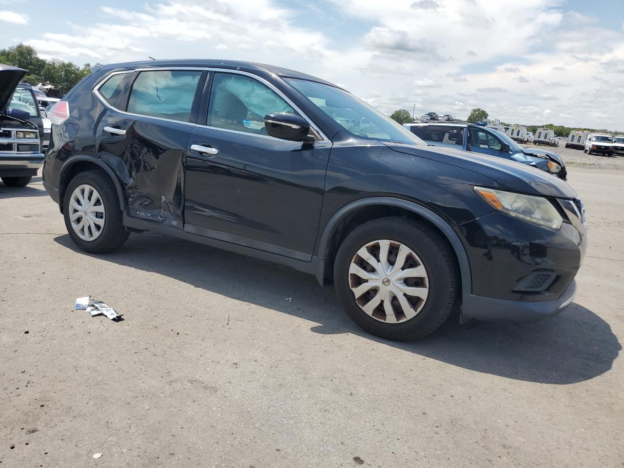 2014 Nissan Rogue S - Image 4