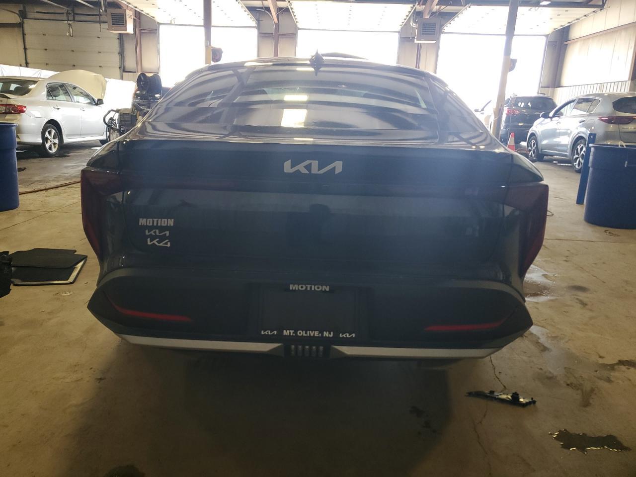 2025 Kia K4 Ex - Image 6