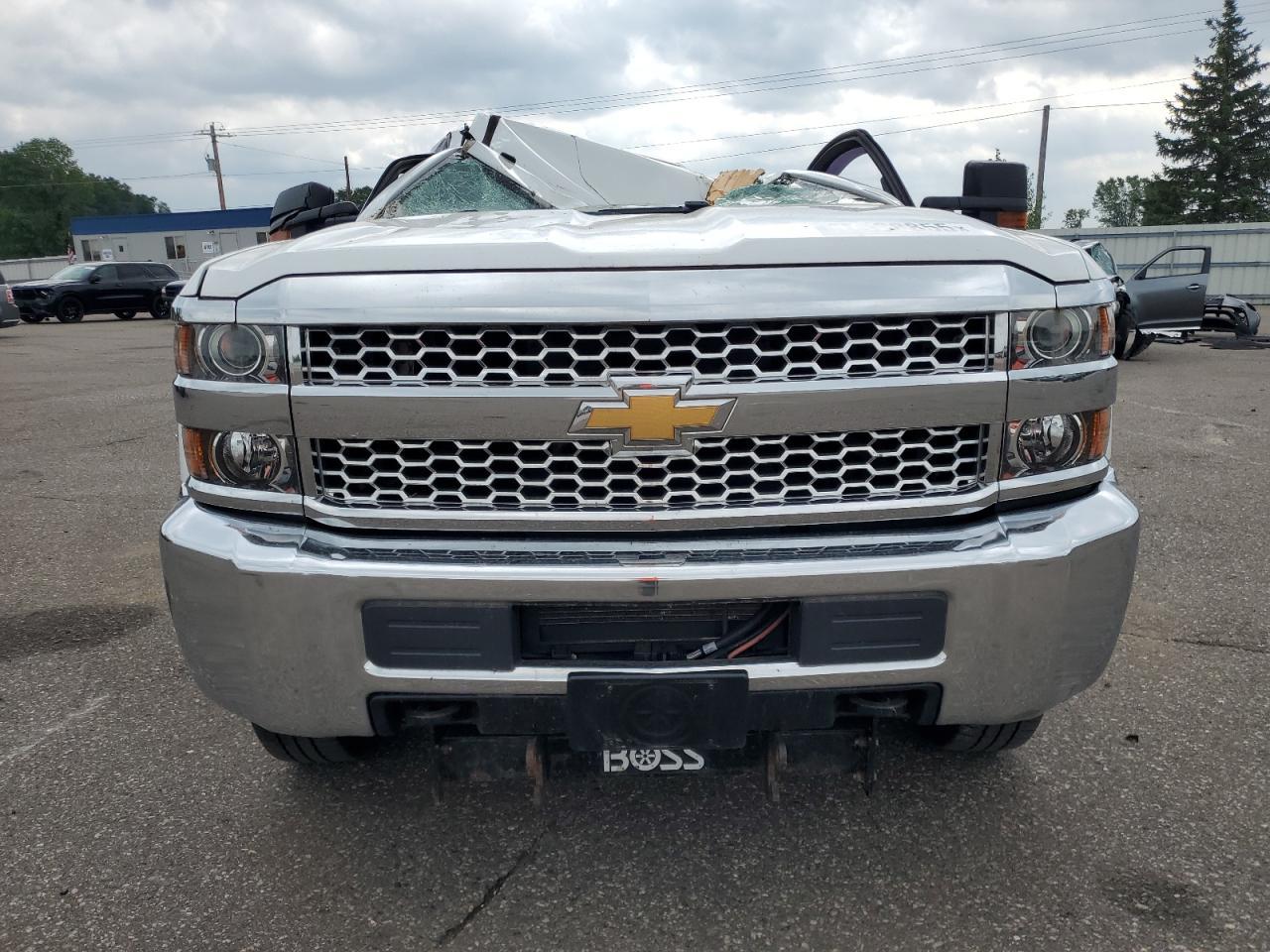 2019 Chevrolet Silverado K2500 Heavy Duty - Фото 5