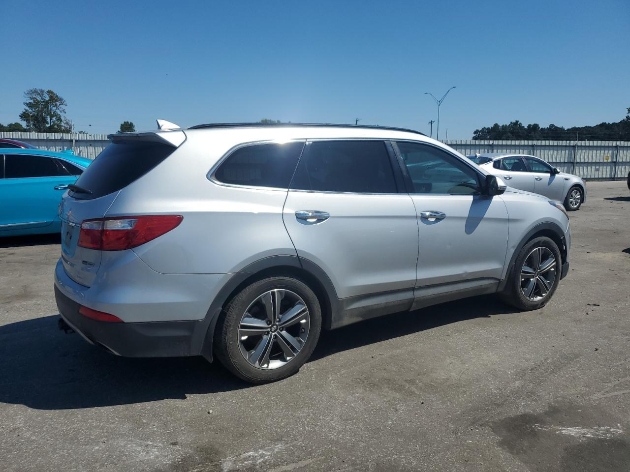 2015 Hyundai Santa Fe Gls - Фото 3