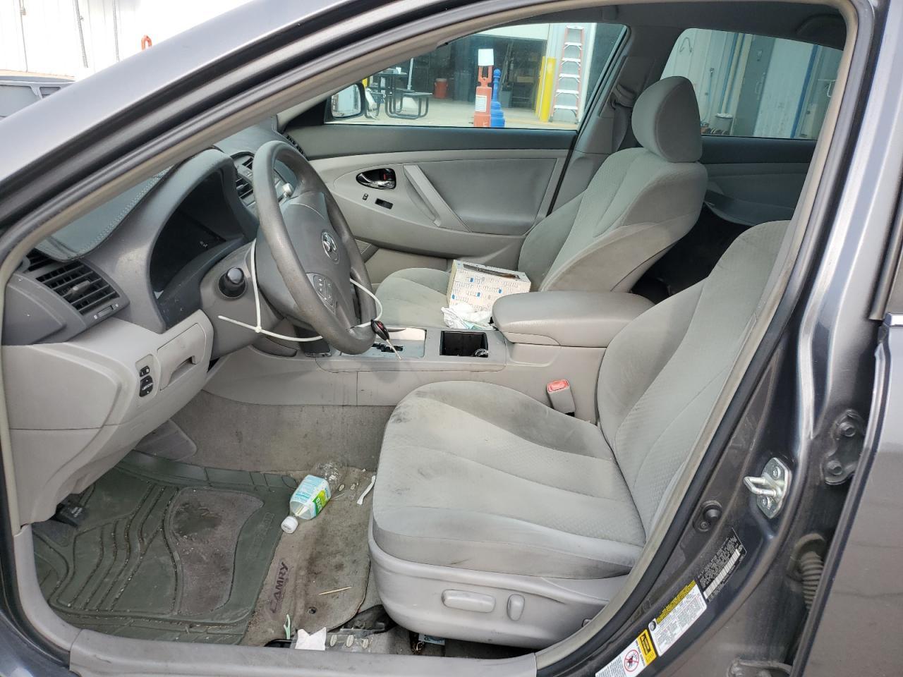 2007 Toyota Camry Le - Image 7