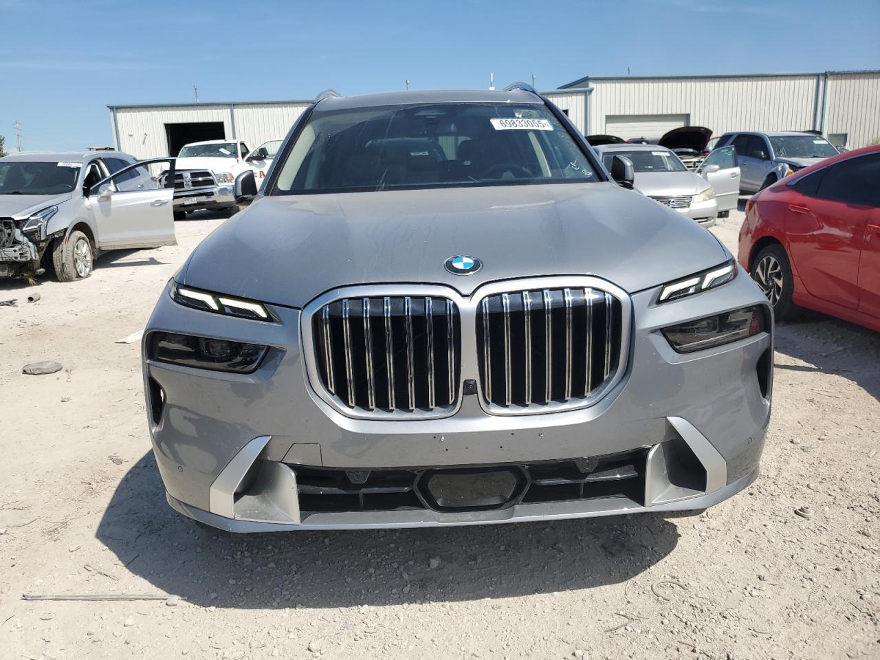 2025 BMW X7 xDrive40I - Фото 5