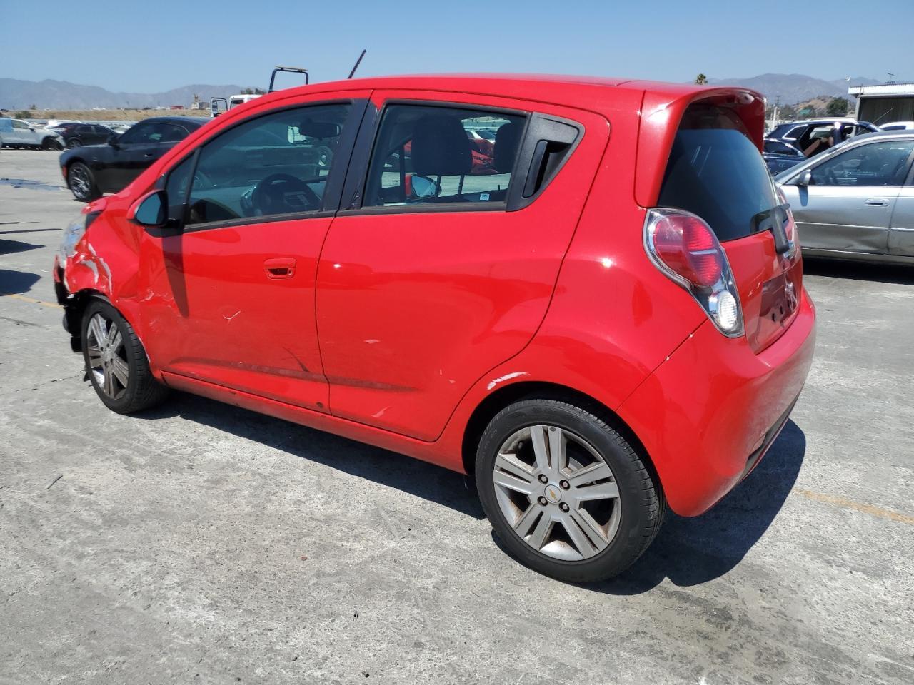 2015 Chevrolet Spark 1Lt - Фото 2