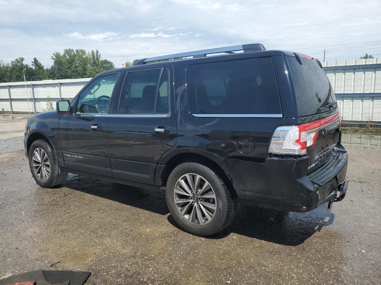 2017 Lincoln Navigator Select - Фото 2