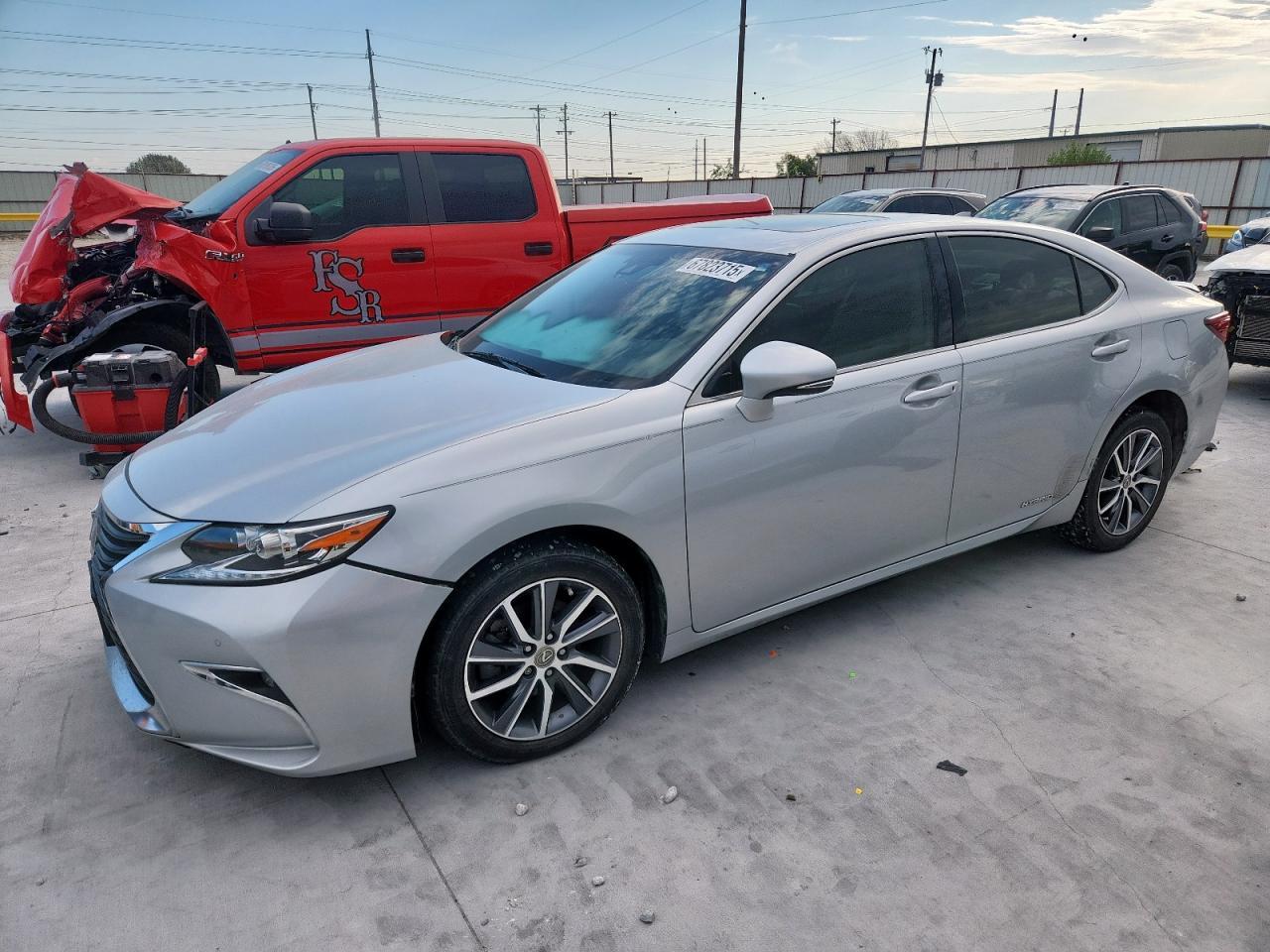2017 Lexus Es 300H