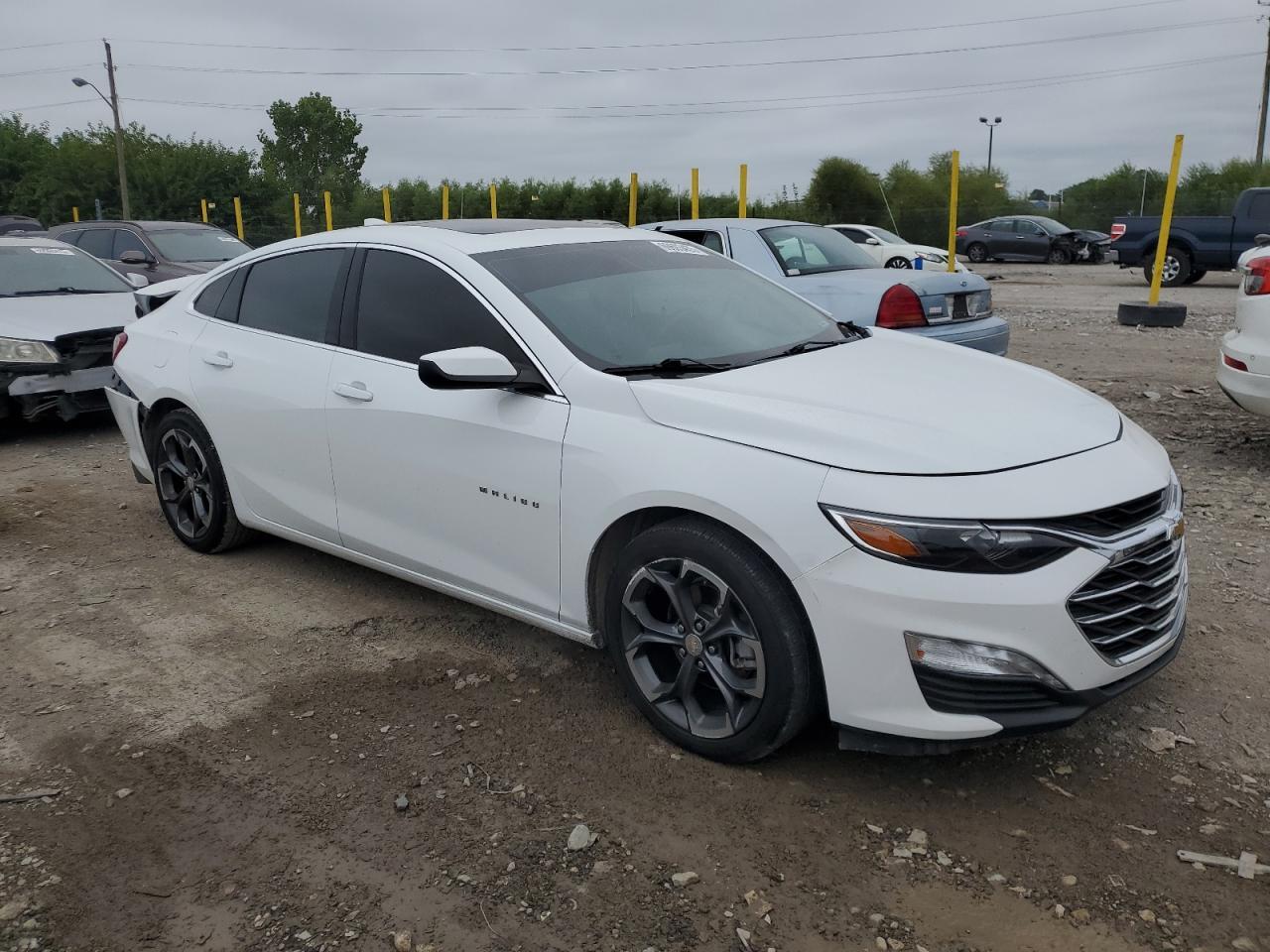 2022 Chevrolet Malibu Lt - Image 4