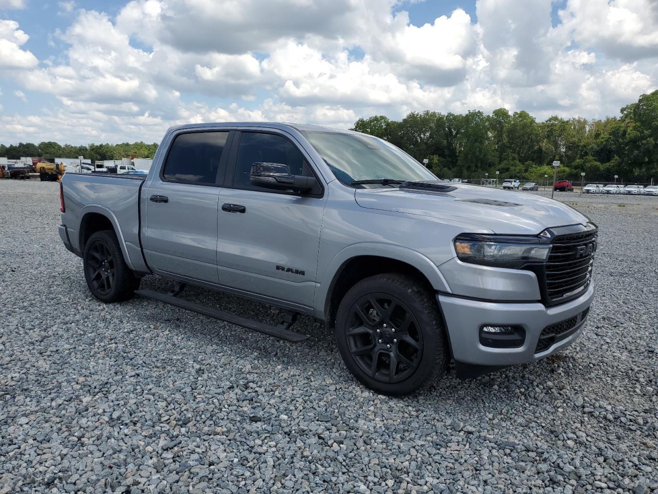 2025 Ram 1500 Laramie - Фото 4
