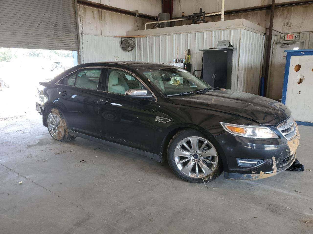 2010 Ford Taurus Limited - Image 4