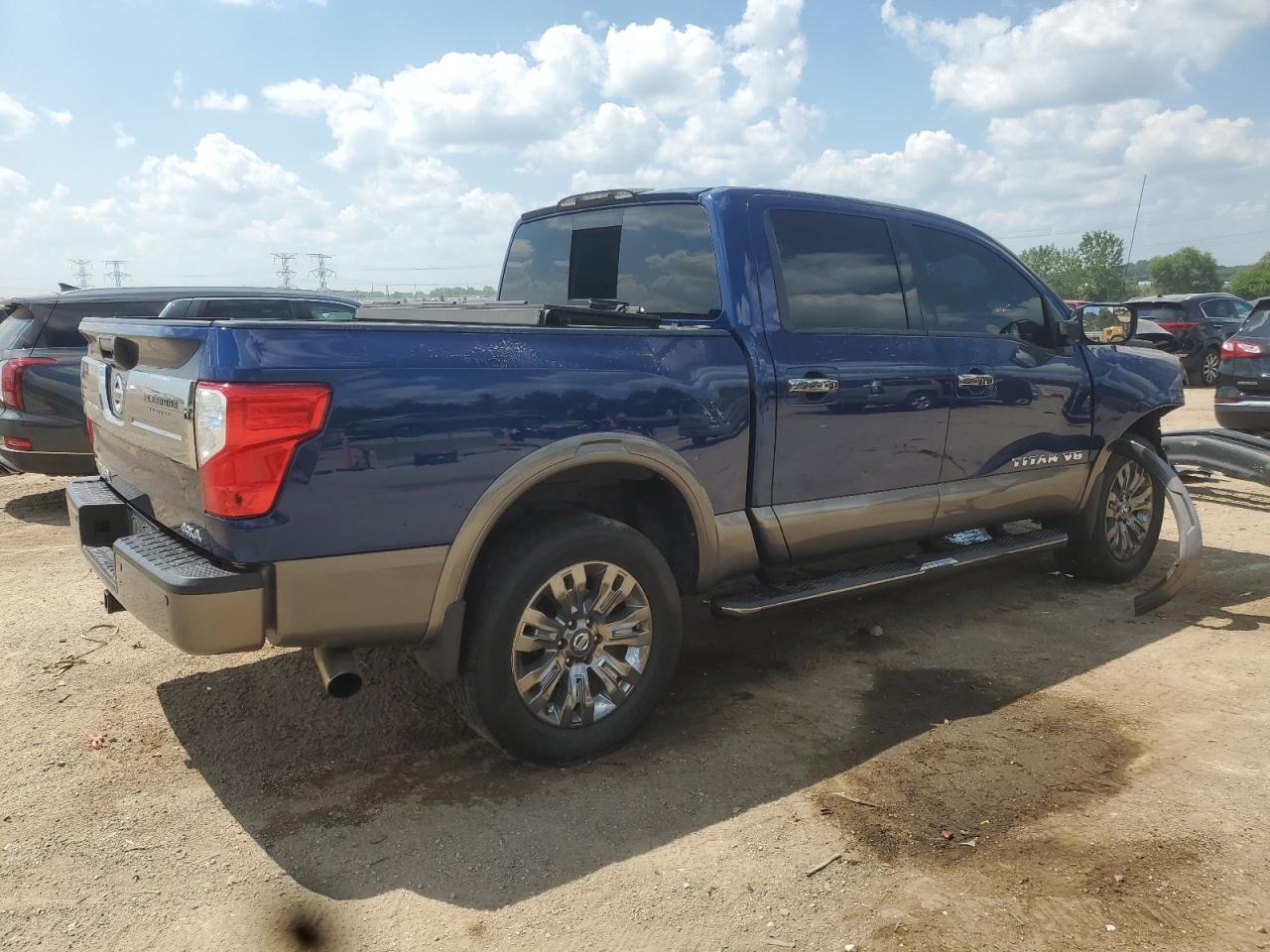 2019 Nissan Titan Sv - Image 3