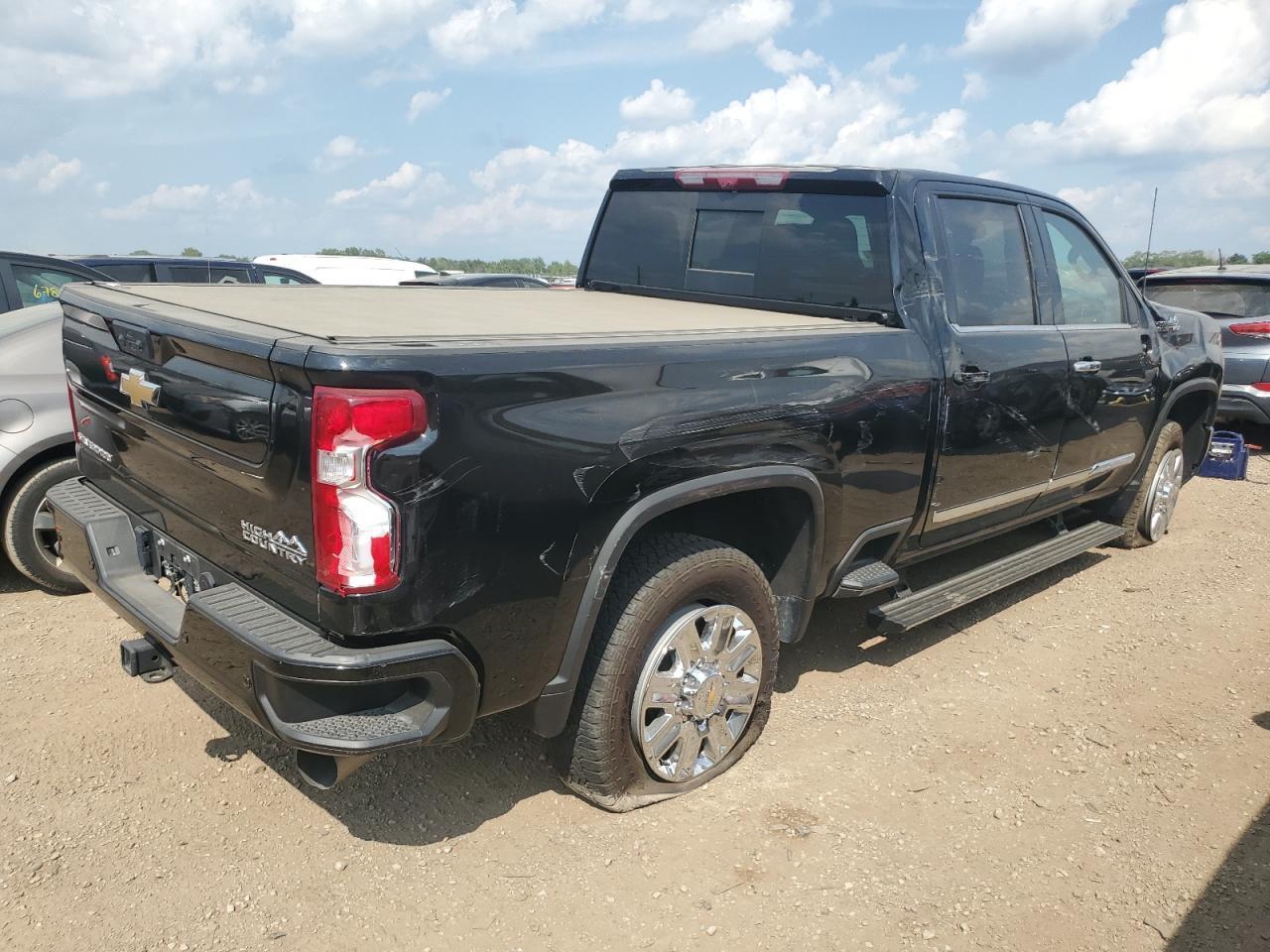 2024 Chevrolet Silverado K2500 High Country K2500 High Country - Image 3