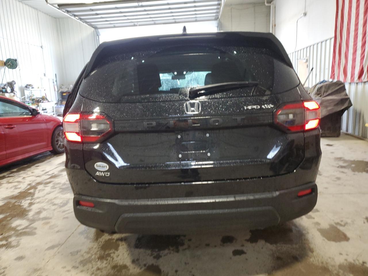 2024 Honda Pilot Lx - Image 6